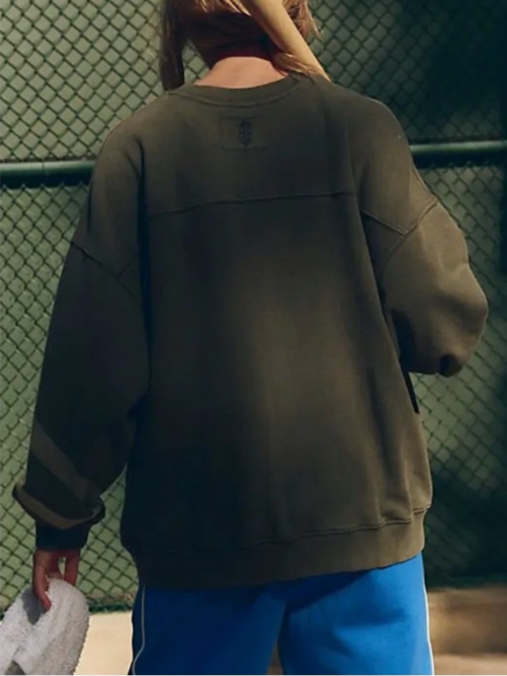 FP MOVEMENT ASH ALL STAR BUTI LOGO CREWNECK PULLOVER SWEATSHIRT - Picture 5 of 9